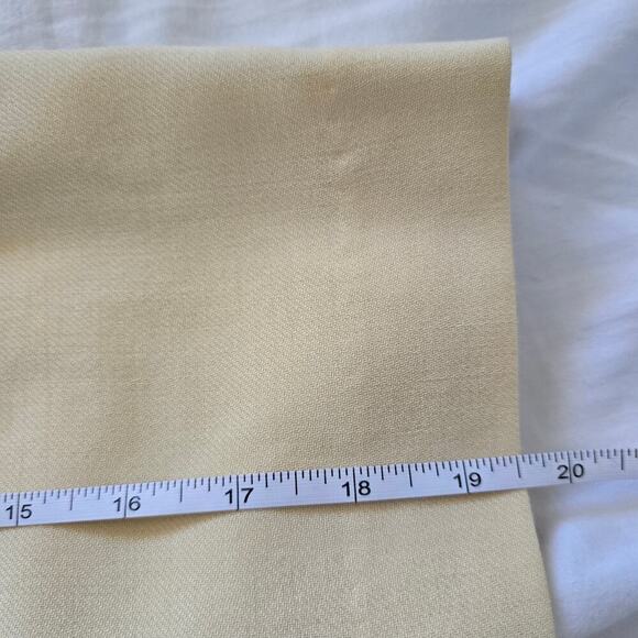 *NWT Max Mara 100% Wool Classic Mini Skirt Light Yellow Size S - Picture 6 of 6